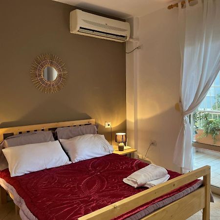 Ferienwohnung Lungomare Vlore Con Garage Privato 2 Exterior foto