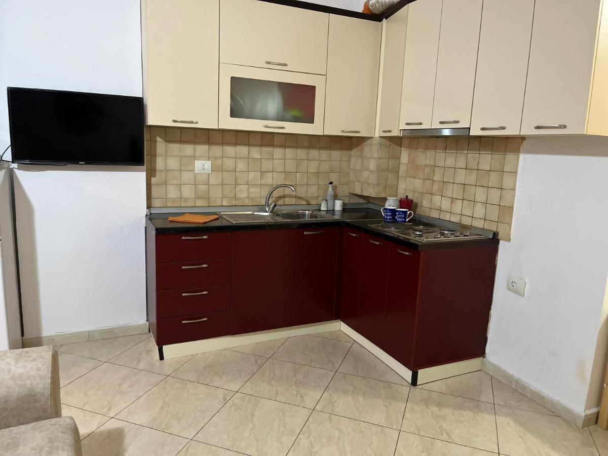 Ferienwohnung Lungomare Vlore Con Garage Privato 2 Exterior foto